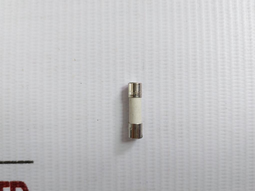Lot Of 7X Littelfuse Ceramic Cartridge Fuse 0216005.Vxp