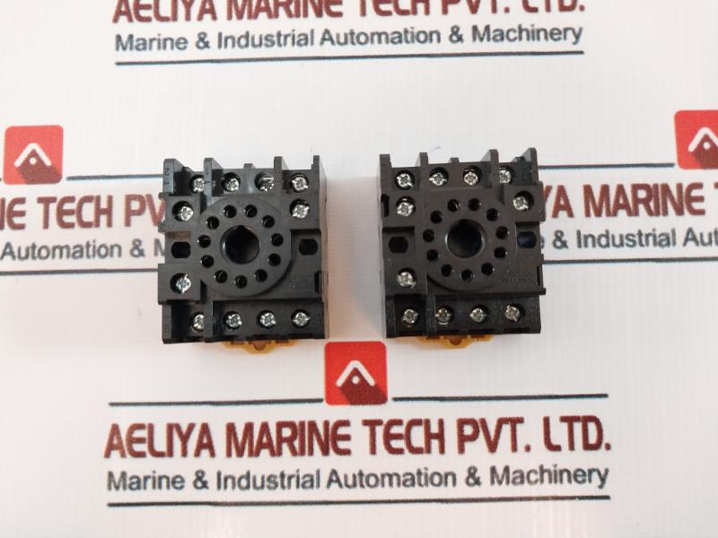 Lot of 7X Omron PF113A-E Relay Socket 25X9CX 10A 250V