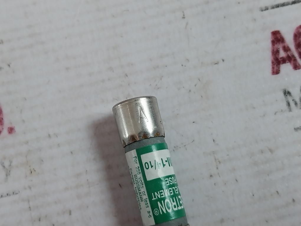 Lot of 8X Bussmann FNM-1 4/10 Time-delay Fuse 100A, 250V AC 10KA, 125V AC