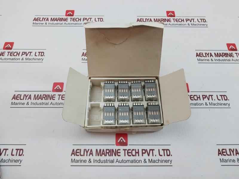 Lot Of 8X My4Z-d 24Vdc Auxiliary Relay Omron