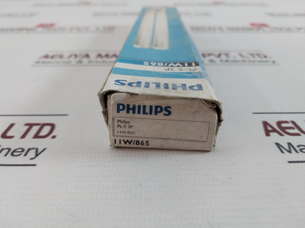 Lot of 8X Philips PL-S 2P Efficient Low-Wattage Compact Fluorescent Lamp 11W