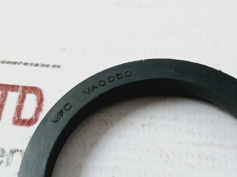 Lot of 8X MFC VA0050 Camera Lens Filter Step-Up Rings