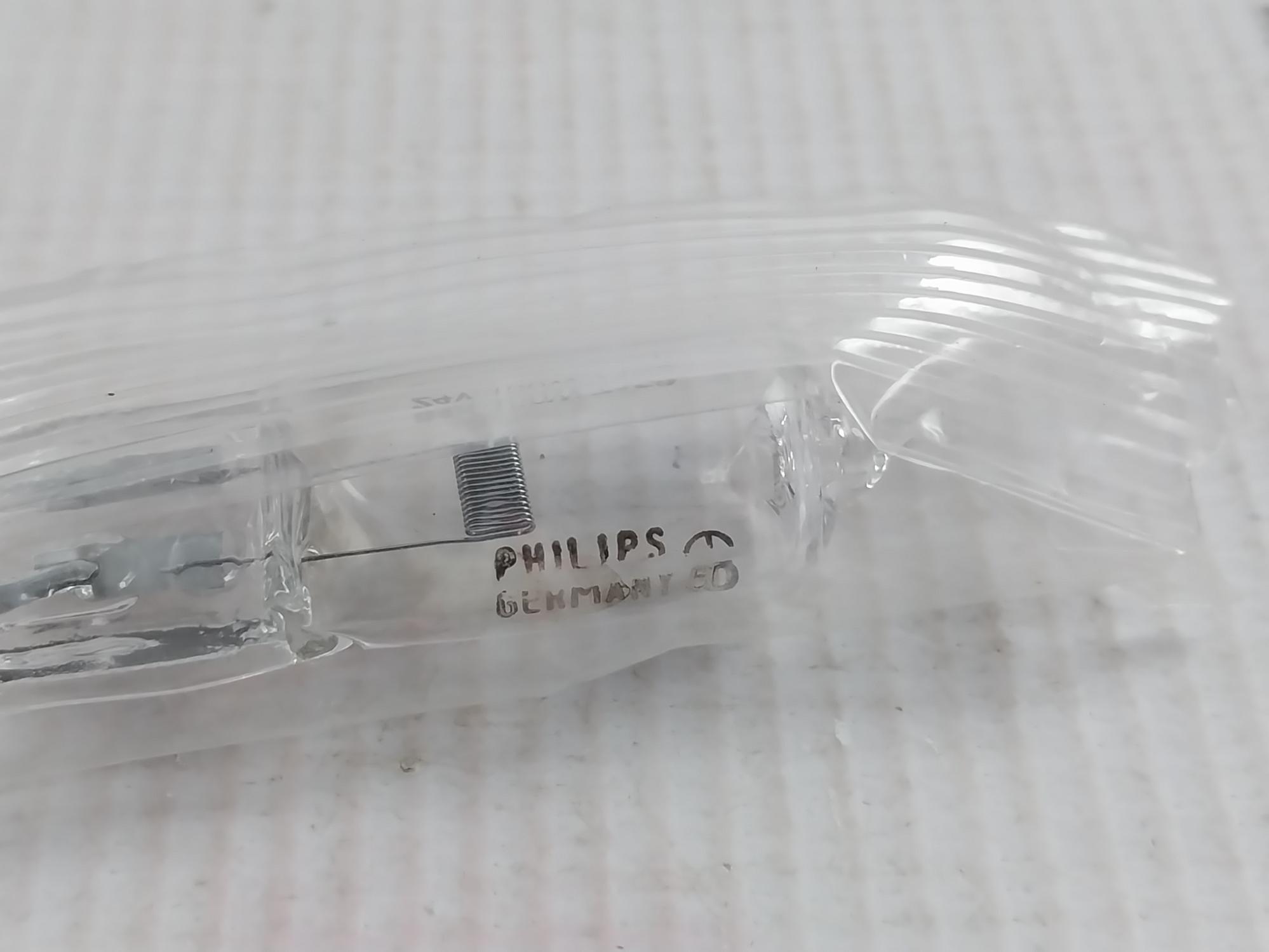Lot of 3X PHILIPS 7158 Halogen Non-reflector 24V 150W G6.35