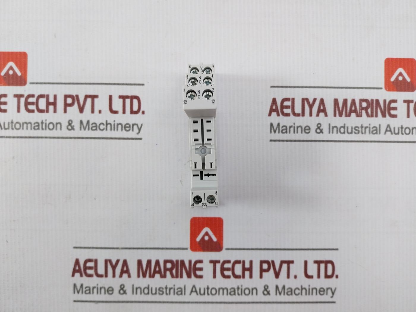 Lot Of 6X Allen-bradley 700-hn222 Screw Terminal Relay Socket 8A 300V