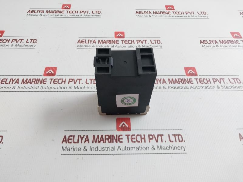 Lovato Electronic Modular Time Relay 31Drpl220 50/60Hz