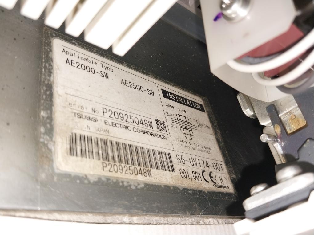 3P Low Voltage Air Circuit Breaker Ae2500-sw Mitsubishi 100-120Vac 50/60Hz