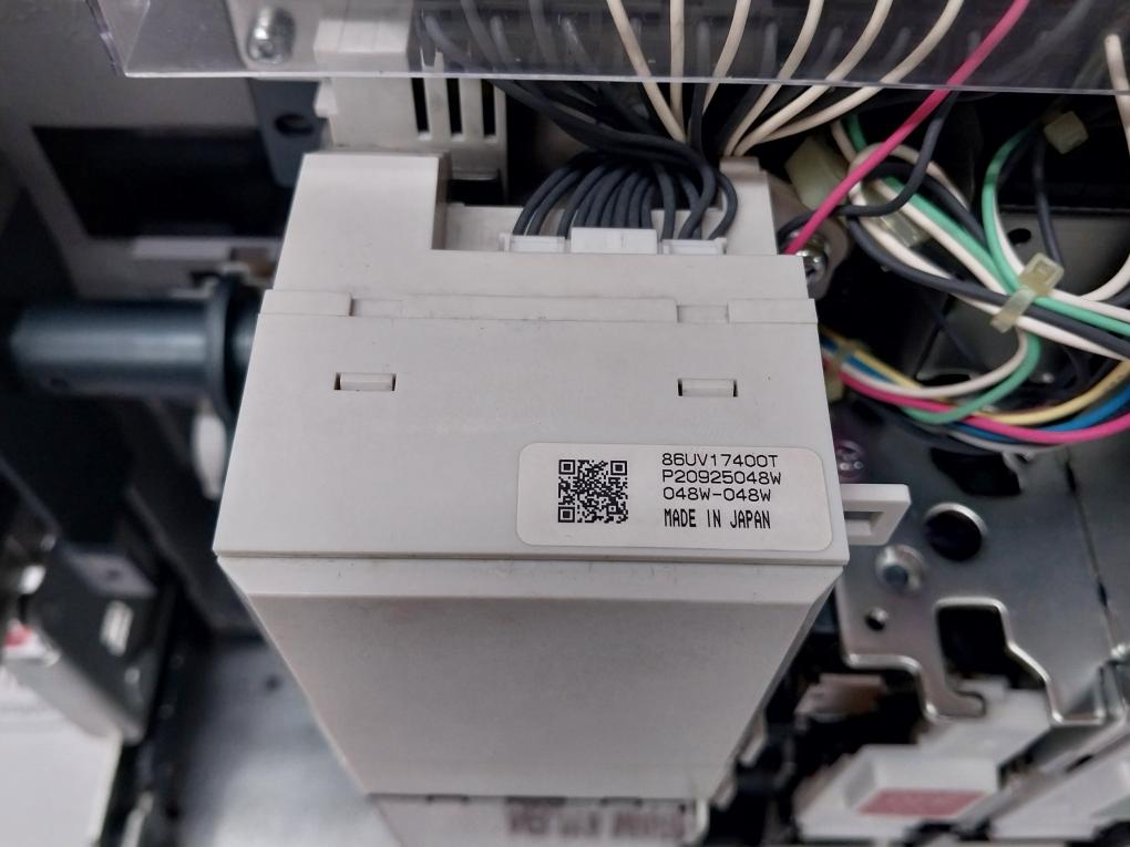 3P Low Voltage Air Circuit Breaker Ae2500-sw Mitsubishi 100-120Vac 50/60Hz