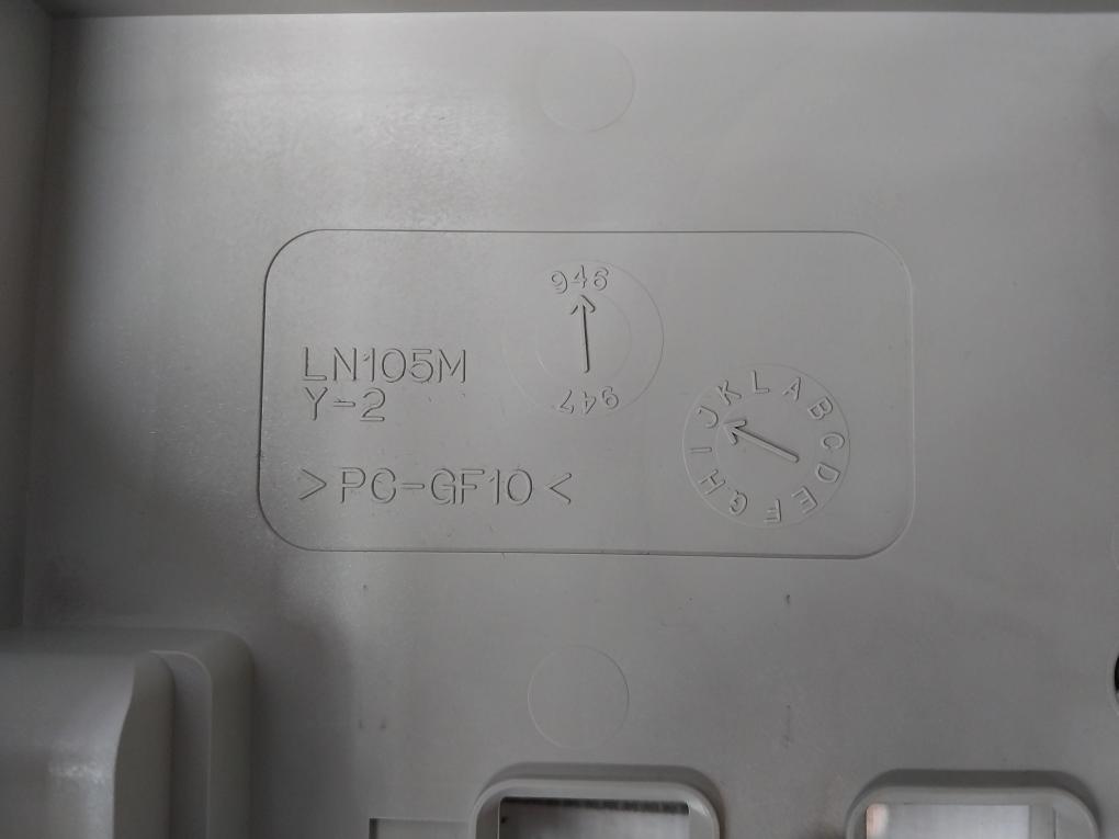 3P Low Voltage Air Circuit Breaker Ae2500-sw Mitsubishi 100-120Vac 50/60Hz