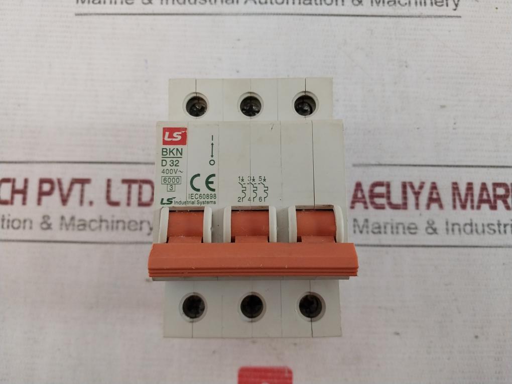 Ls Bkn D 32 Circuit Breaker 3 Pole 400V Iec60898 R150403-d32