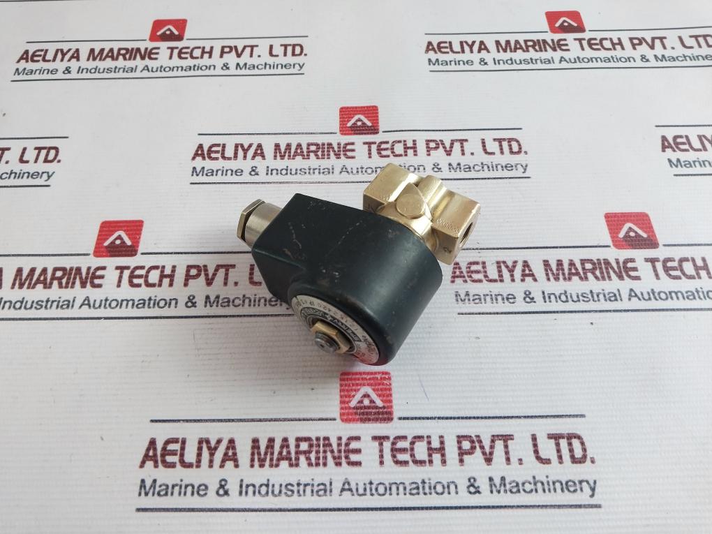 Lucifer 121K2420 Solenoid Valve IP43