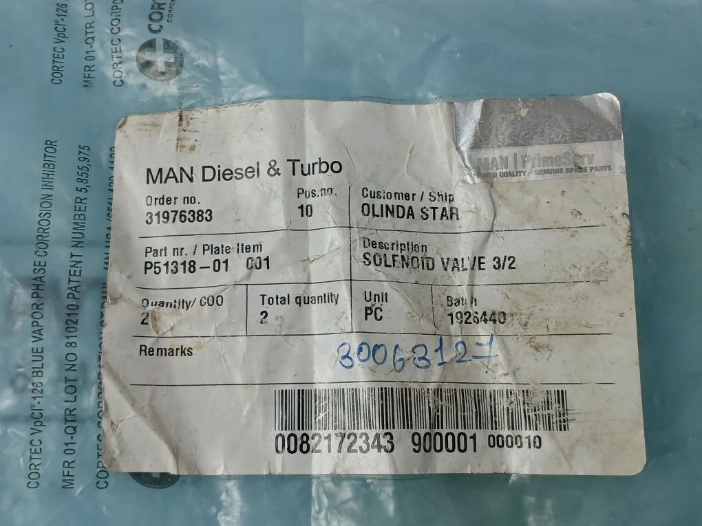 Lucifer E133K05 3/2-way Solenoid Valve P51318-01 001