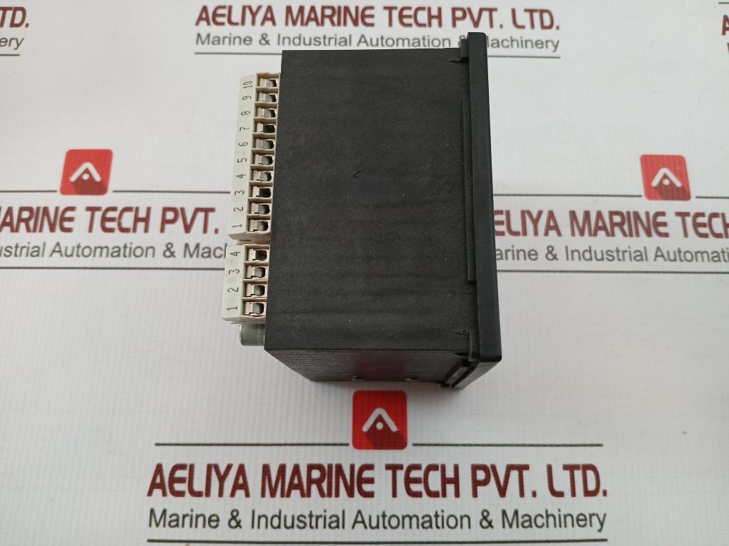 M4100-33 Alarm Annunciator Module 24V Selco