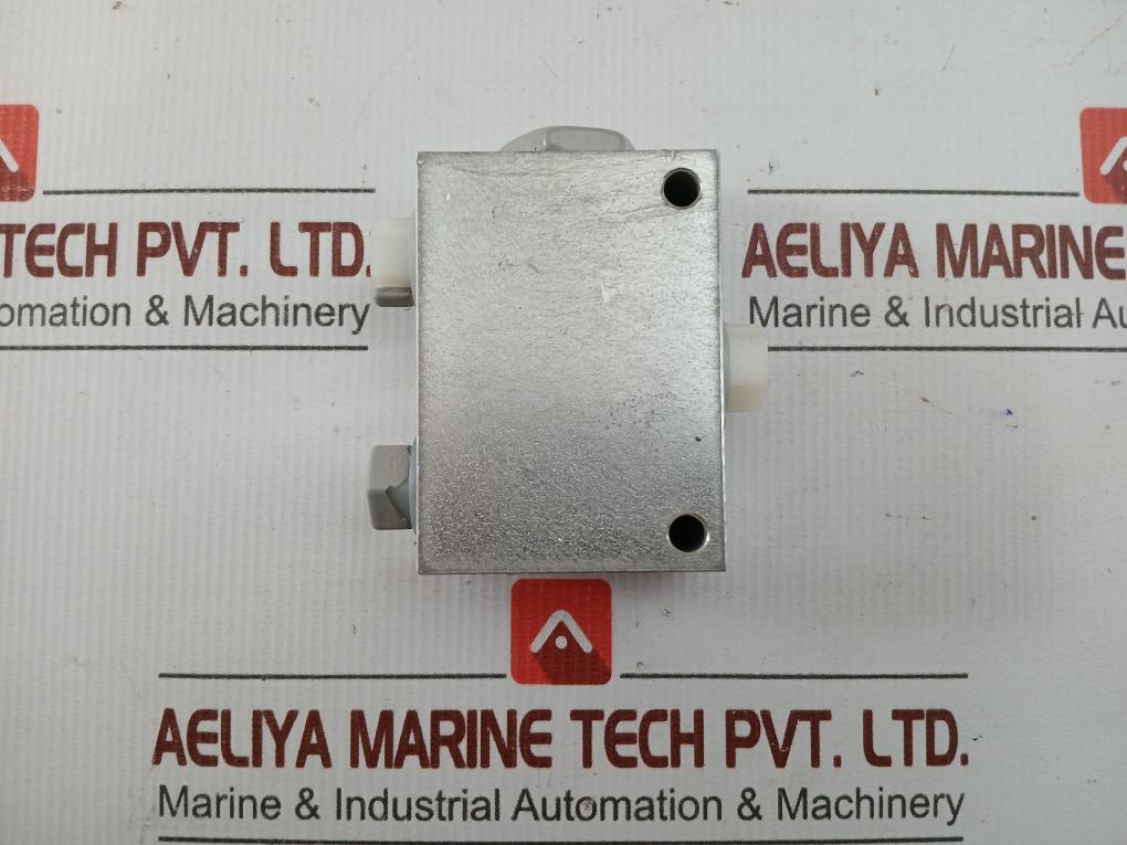 0086866677 Sequence Valve Macgregor