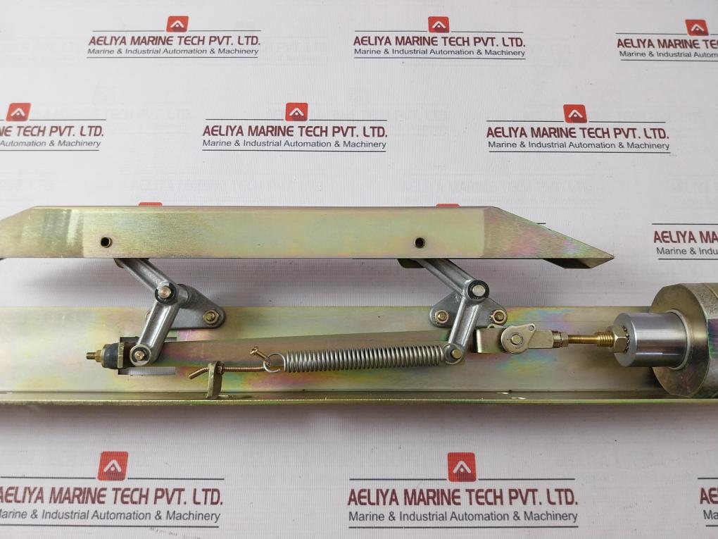 Magnetic Retiring Cam W-2-l.M.G. Type P=19W 220V Ac 0.085A Stroke 30 M/M