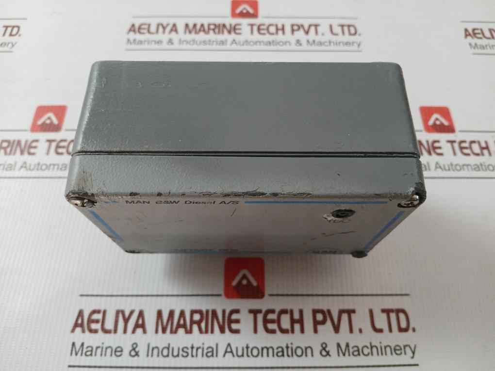 Man B&W Diesel Intermediate Box Weight: 540Gm