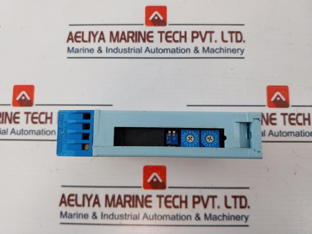 Measurement Technology MTL 3072 Temperature Converter Used
