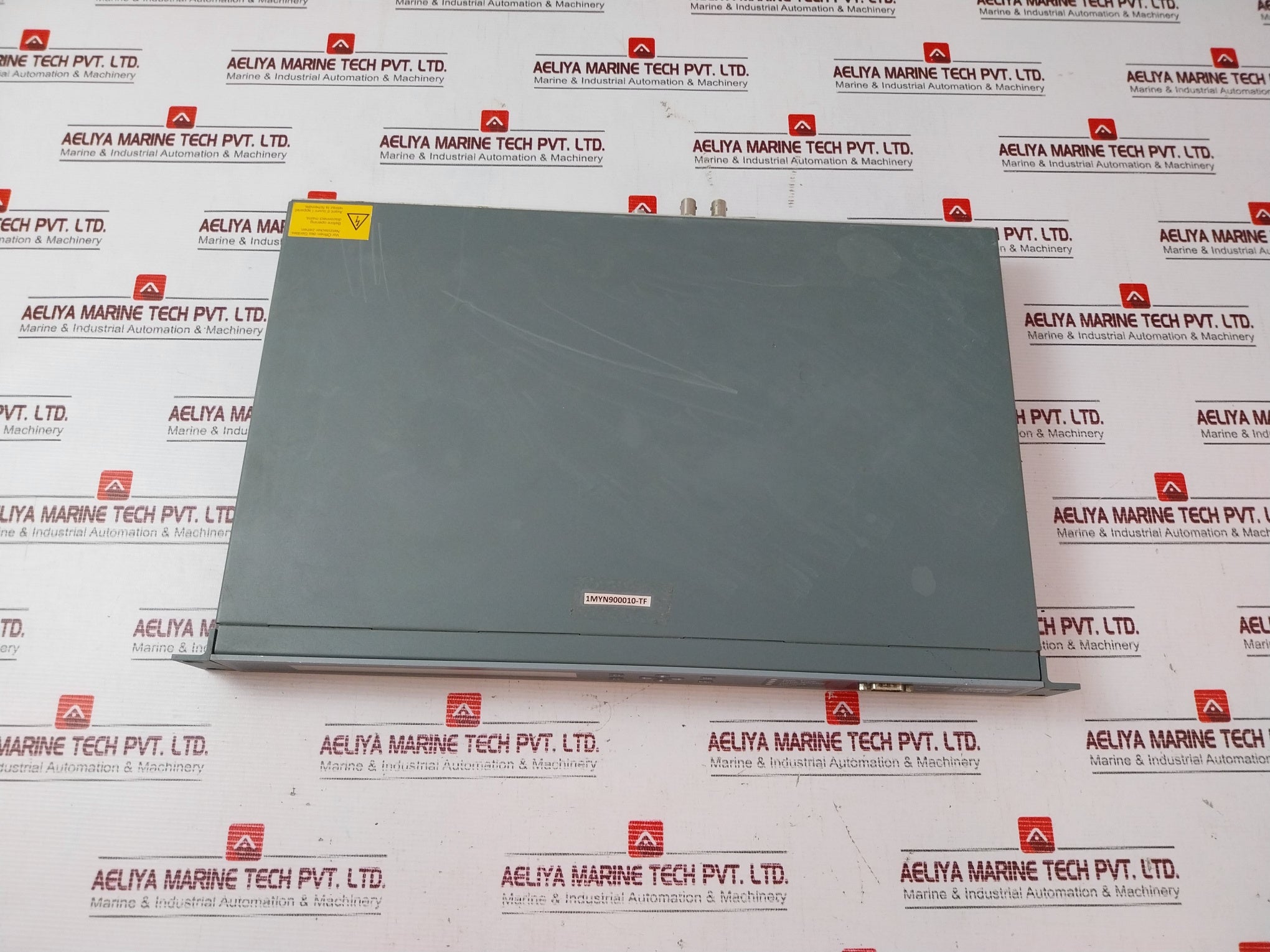 Meinberg Lantime M300 Multi Source Time Server