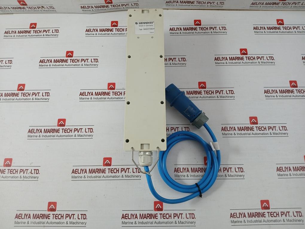 Mennekes-Gang-Trailing-Socket-Plug-1-6-Meter-90027106za-Ip44-7