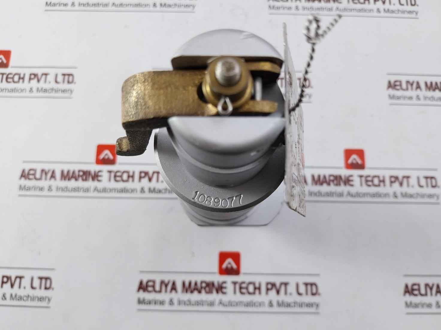 Mercer Valve 91-m2D63P1641 Pressure Relief Valve 3/4" 3500 Psi 7070 Scfm