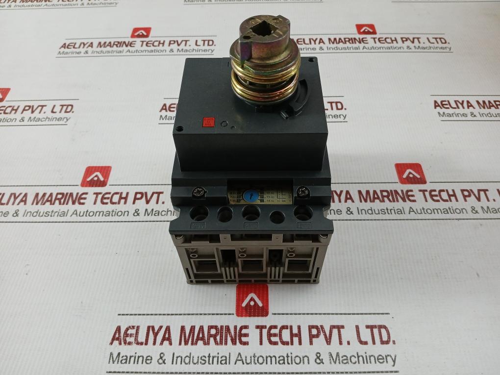 Merlin-Gerin-750V-65-C-Compact-Molded-Case-Circuit-Breaker-Ns-80-H-ma-208006-2