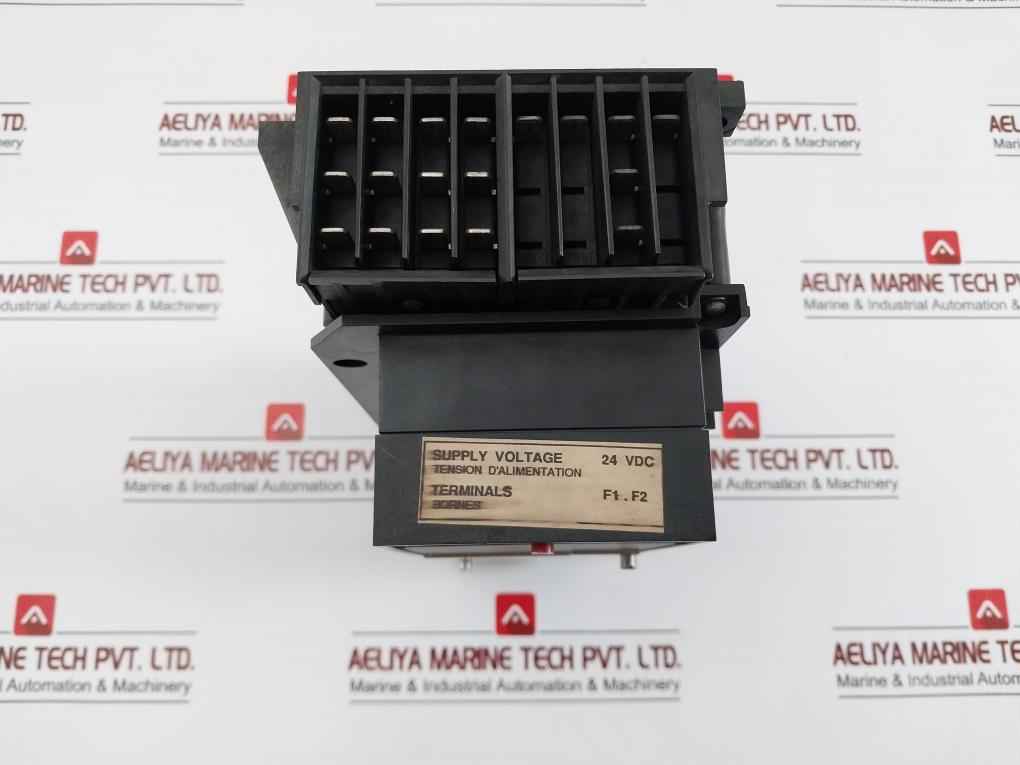 Merlin Gerin Circuit Breaker Control Unit 5000A 24Vdc Part No Str 58 U