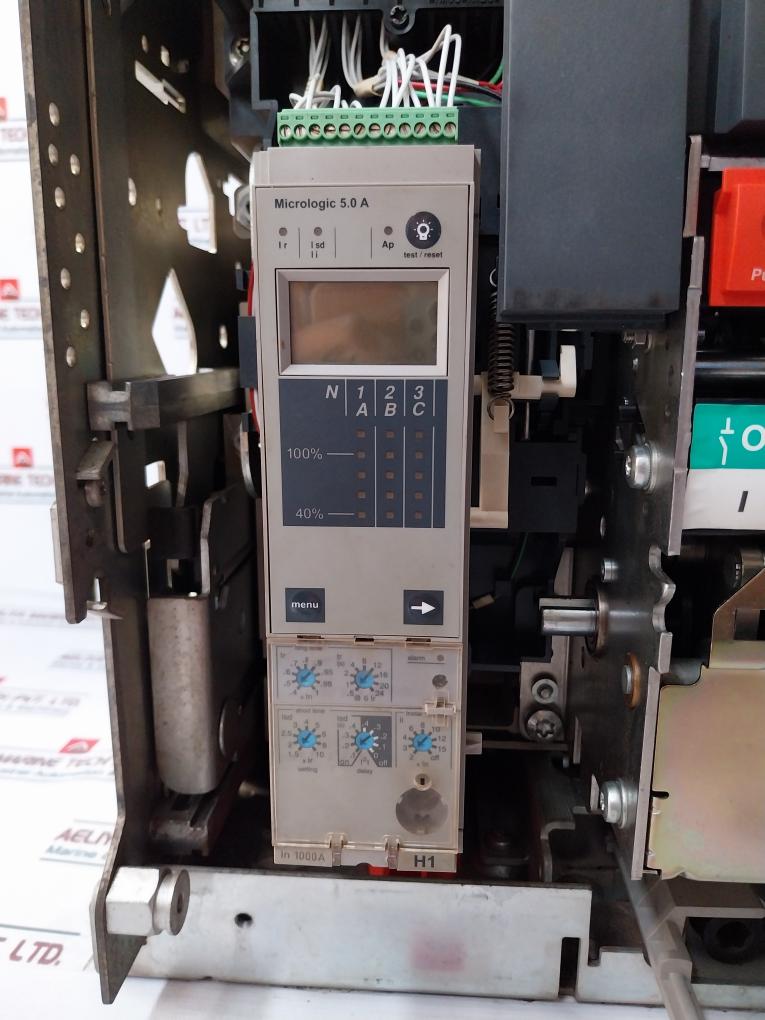 Merlin Gerin Masterpact Nw10 H1 Circuit Breaker 1000A 1000V 50/60Hz