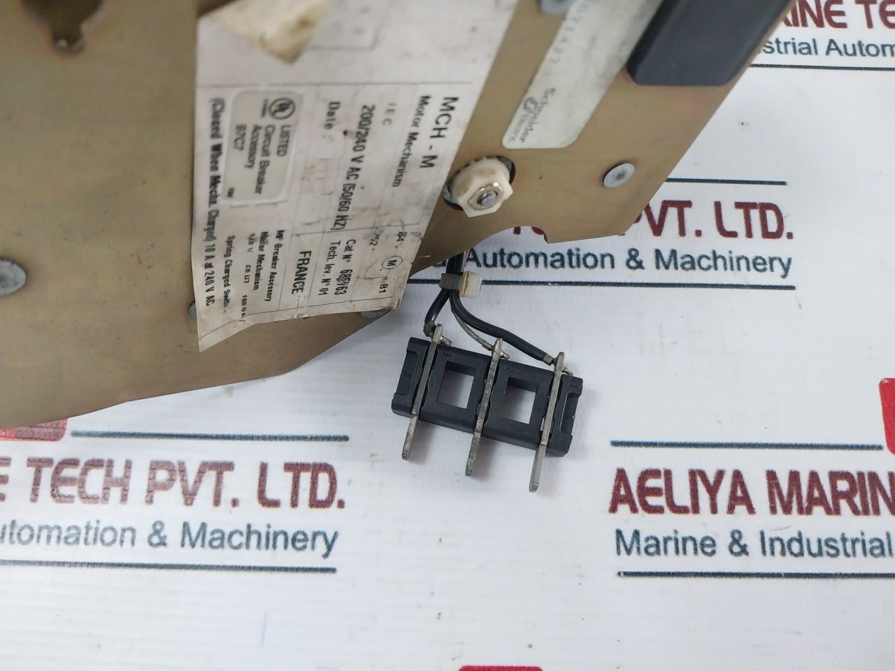 Merlin Gerin Mch-m Motor Mechanism 200/240V Ac (50/60 Hz)