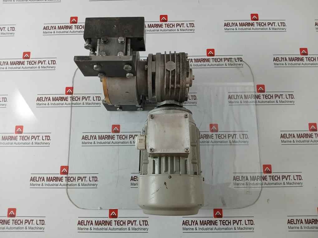 Mez 7Aa71M04K Geared Motor 50Hz 0.25 Kw Ip55 1350/Min