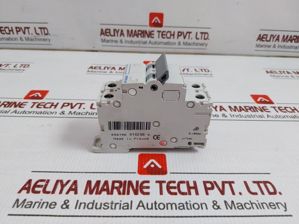 Miniature Circuit Breaker Td3 M10 Terasaki