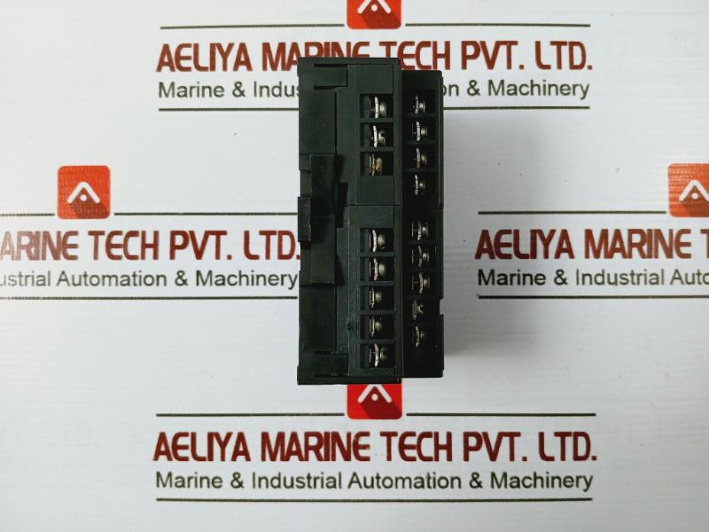 Mitsubishi Electric Aj65Sbtb1-8T Cc-link Melsec Output Unit 24Vdc 35Ma Class 2