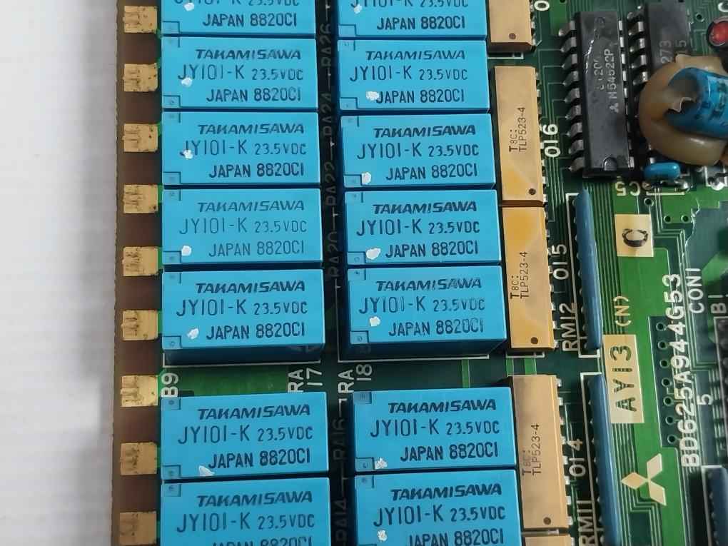 Mitsubishi Electric Ay13 (N) Programmable Controller Output Module