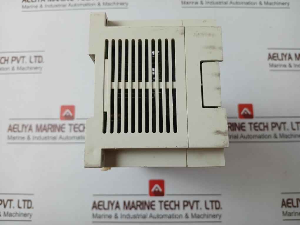 Mitsubishi Electric Fx2N-64Mt-ess/Ul Programmable Controller 100-240Vac 50/60Hz