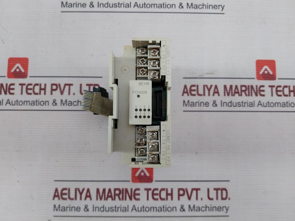Mitsubishi Electric Fx2N-8Eyr Plc Digital I/O Module Dc30V/Ac250V 2A