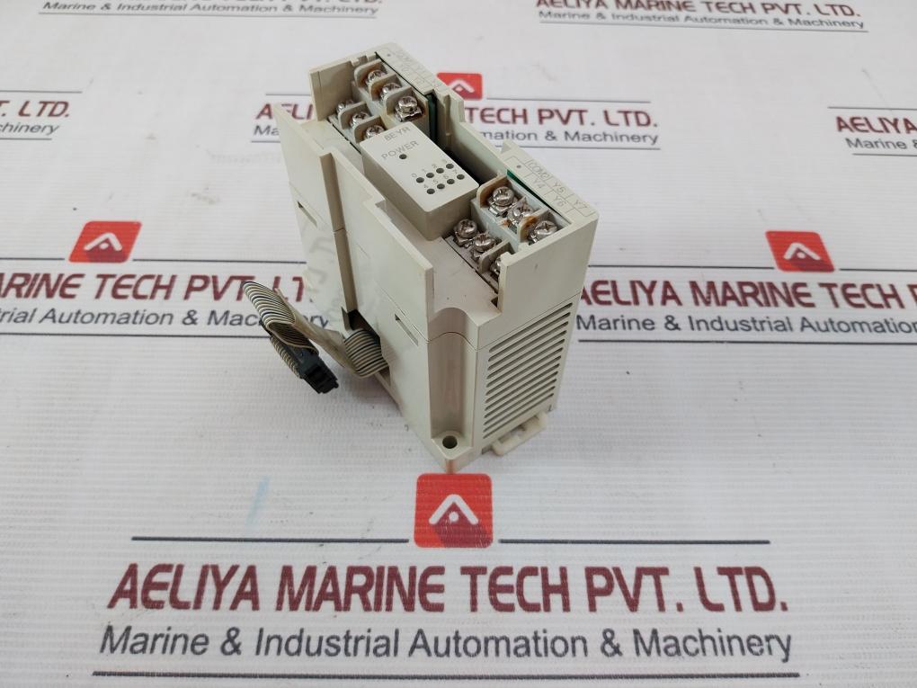Mitsubishi Electric Fx2N-8Eyr Plc Digital I/O Module Dc30V/Ac250V 2A