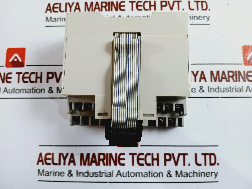 Mitsubishi Electric Fx2N-16Eyr-es/Ul Programmable Controller 30Vdc/240Vac 2A