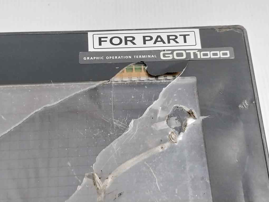 Mitsubishi Electric Gt1562-vnba Got1000 Graphic Operation Terminal (Not Working)