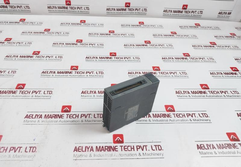 Mitsubishi Electric Melsec-q Qy41P Digital Output Unit Module 12/24Vdc 0.1A