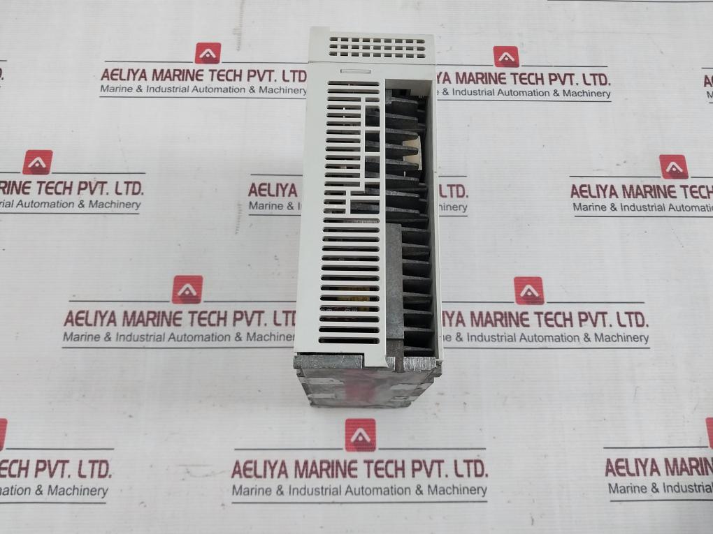 Mitsubishi Electric Mr-e-70Ag-kh003 Ac Servo Amplifier 750W