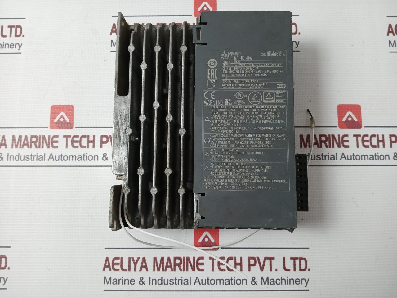 Mitsubishi Electric Mr-je-40A Digital Ac-servo Amplifier Ac200-240V 2.6A 100Ohmk