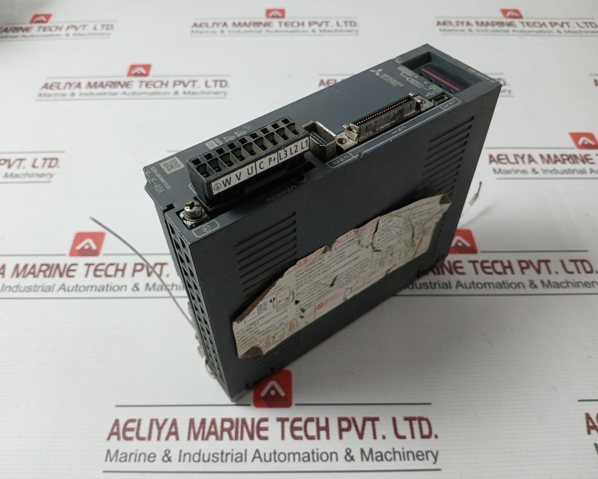 Mitsubishi Electric Mr-je-40A Digital Ac-servo Amplifier Ac200-240V 2.6A 100Ohmk