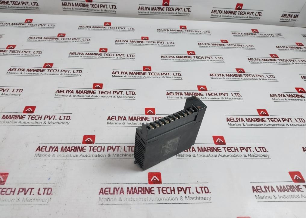 Mitsubishi Electric Qy10 Plc Q Series Output Module Td914563G51 24Vdc 2A