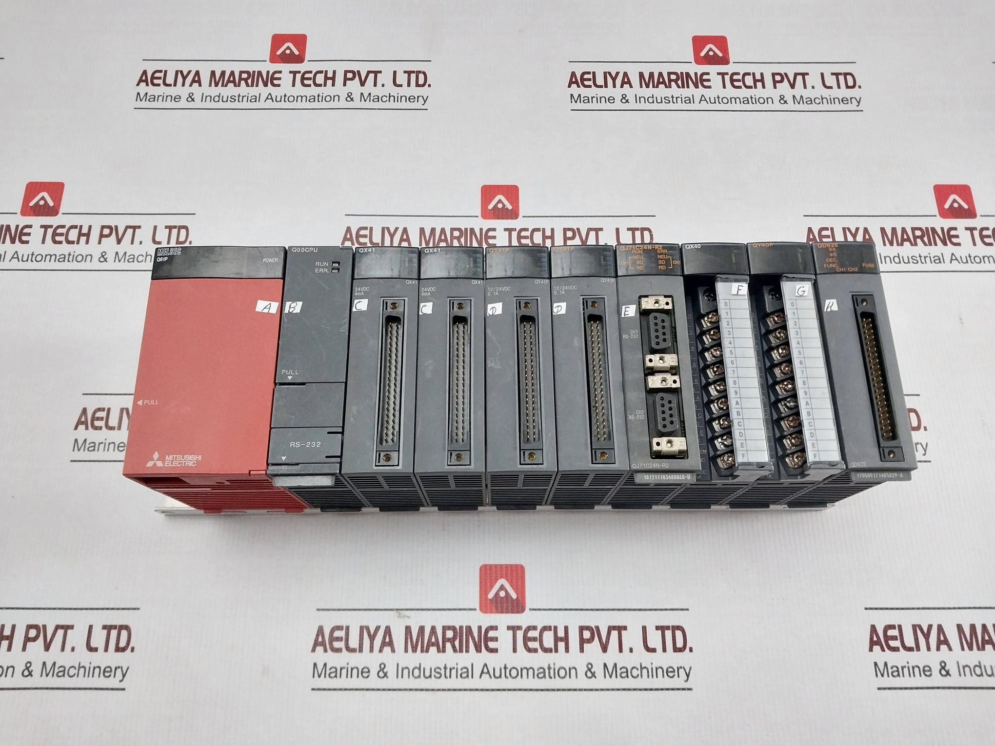 Mitsubishi Q38b Melsec-q Plc System Q00cpu Qx41 Qy41p Qd62e Base Unit 5vdc 0.07a