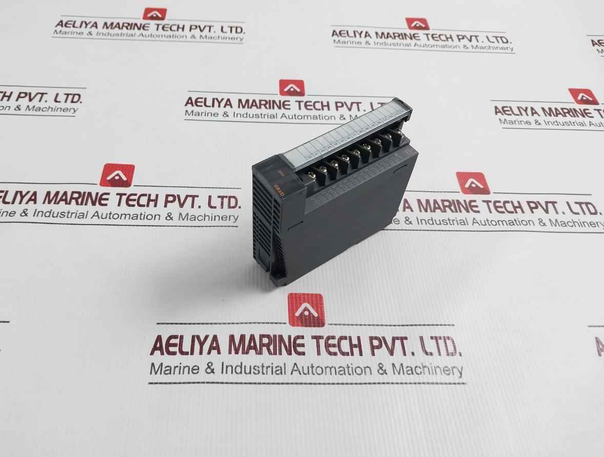 Mitsubishi Qy80 Output Unit 4.0a/common 5vdc 0.08a Class 2 Only