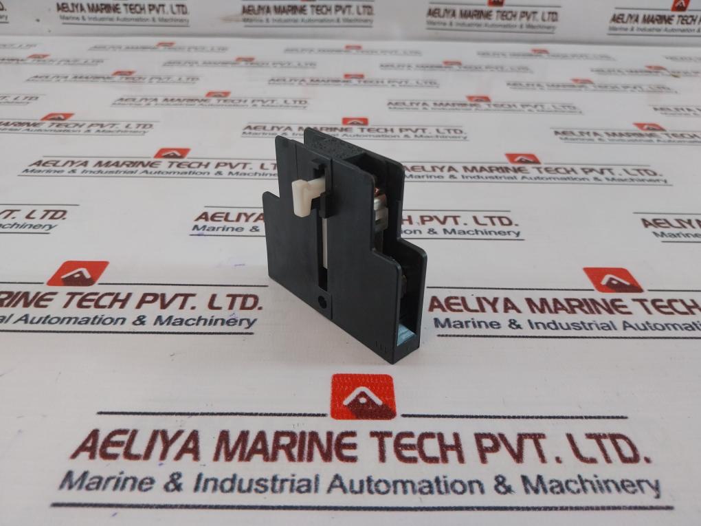 Mitsubishi Un-ax80 Auxiliary Contact Block New