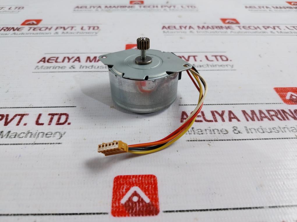 Mitsumi M42sp-5 Stepping Motor, 7.5° Step, 50ω