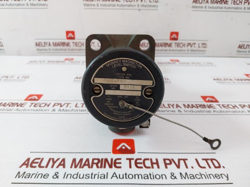 Mobrey Magnetic Level Switch S01D/F83