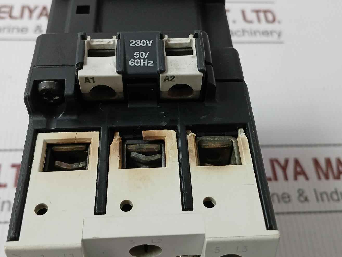 Moeller Dil 1m Magnetic Contactor 3 Pole Break 250v Dc Max 55a