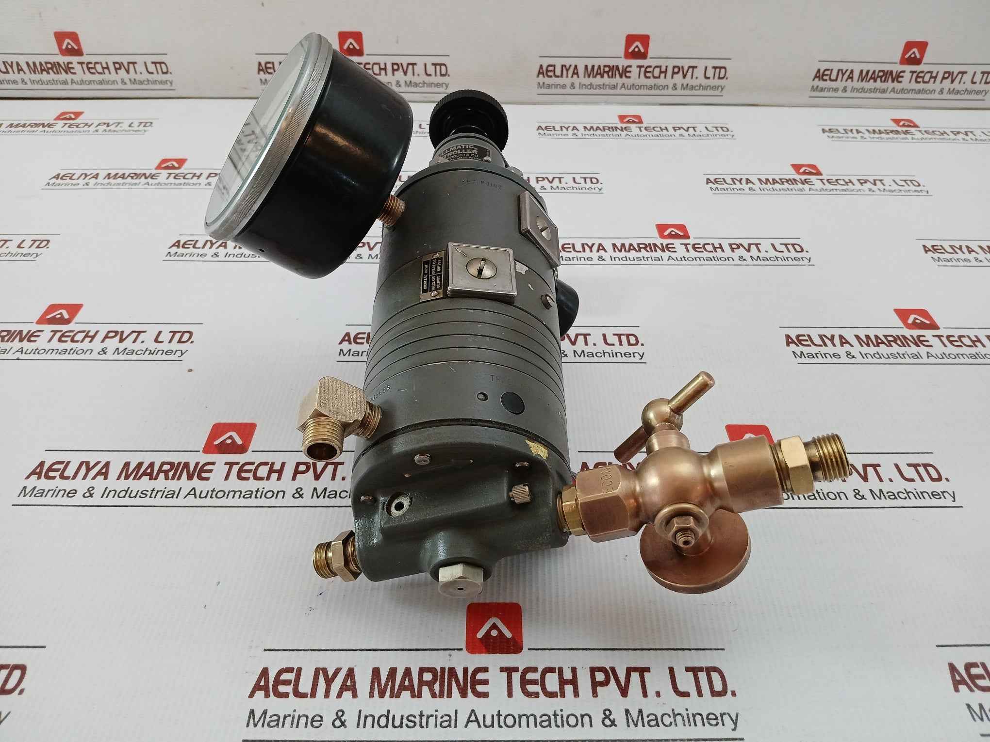 Moore Products Model 55