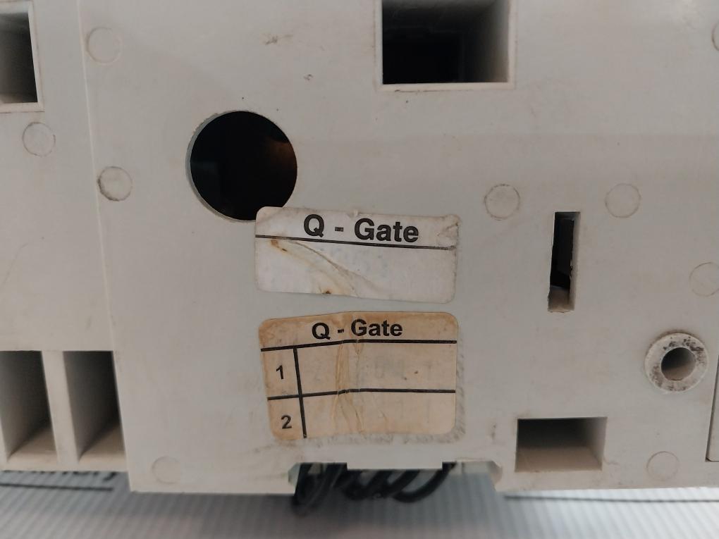 Moulded Case Circuit Breaker Breaking With Accessories Abb Sace Tmax T4V 250