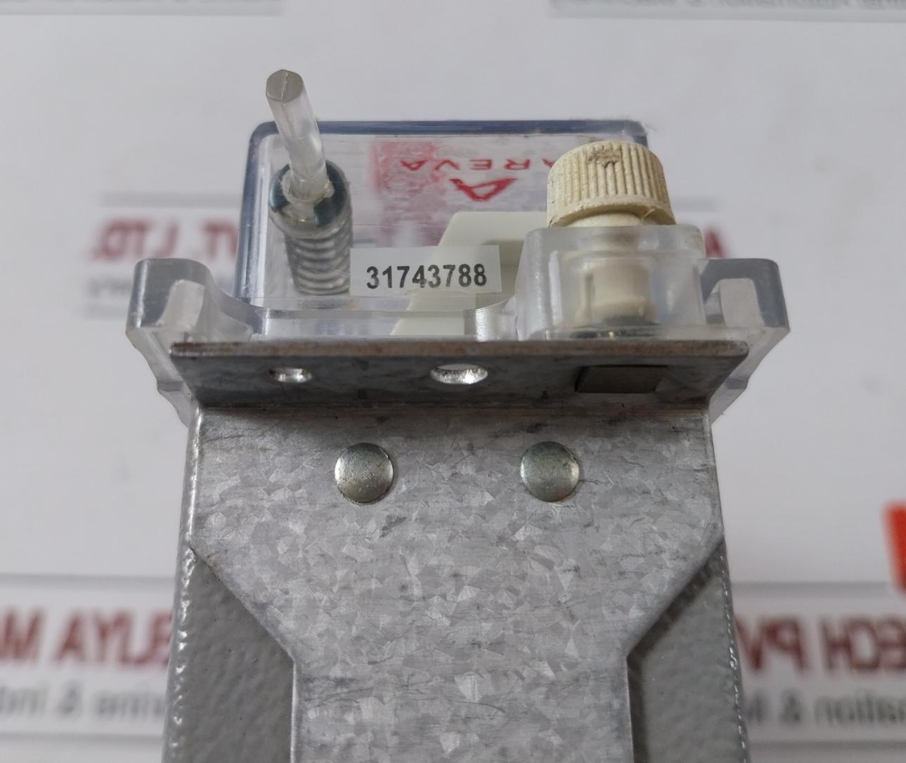 Mvaam11B1Cj1015A Brand Areva Tripping Relay
